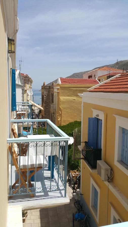 Albatros Hotel Symi Exterior foto